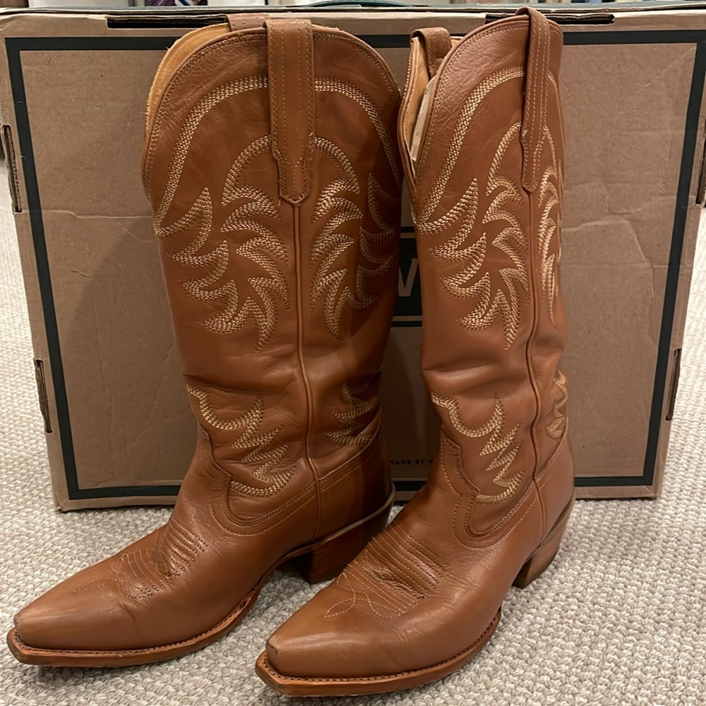 Tecovas Annie boots size 9